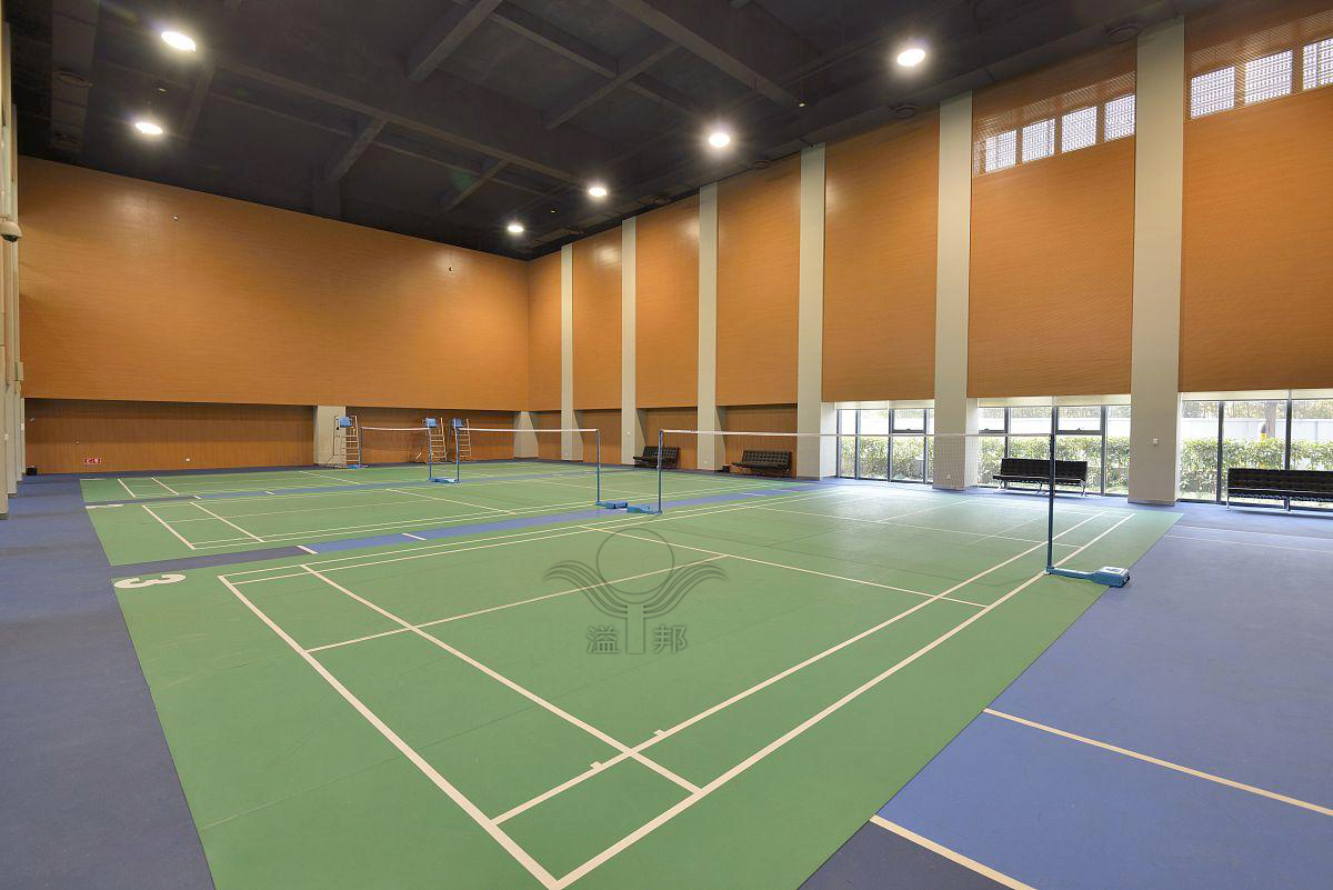 開(kāi)一個(gè)羽毛球館要多少錢，如何選擇施工方案